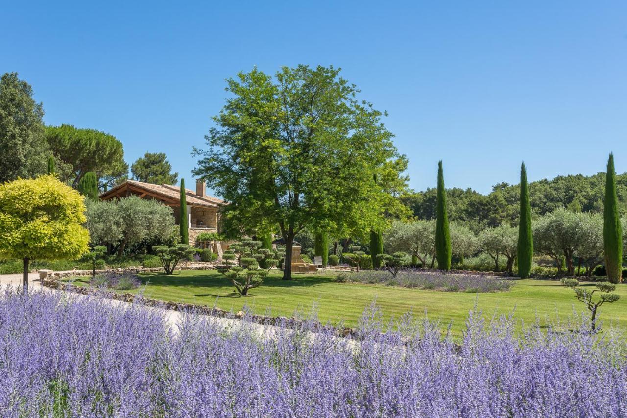 Bed and Breakfast Domaine Les Roullets Oppède Exterior foto
