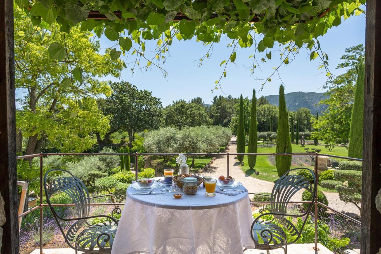 Bed and Breakfast Domaine Les Roullets Oppède Exterior foto